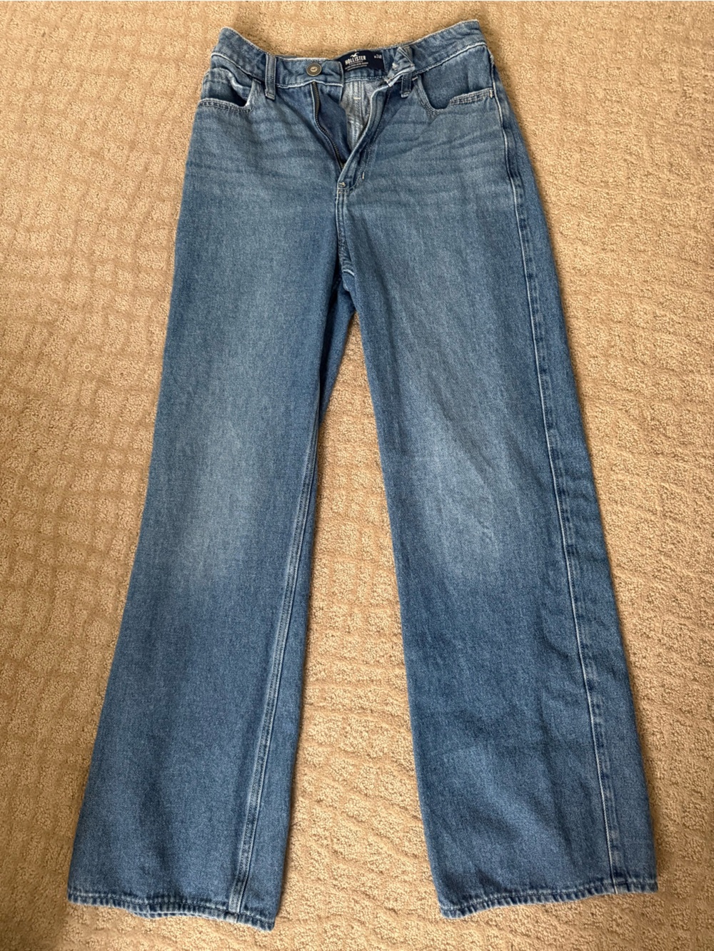 Hollister Medium Blue ultra high rise baggy  Denim Jeans